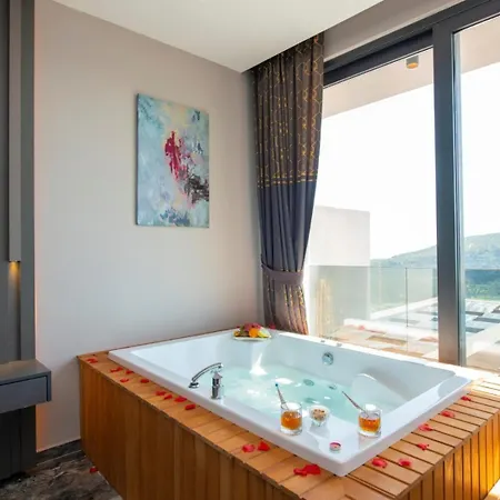 Escobar Hotel 4*