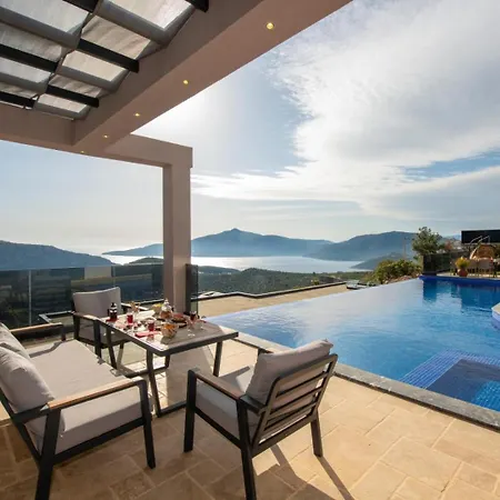 Escobar Hotel 4*